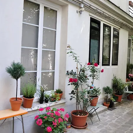 Artisan Lofts Courtyard Opera Daire